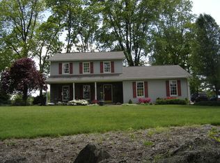 570 Crossroad School Rd, Carlisle, PA 17015