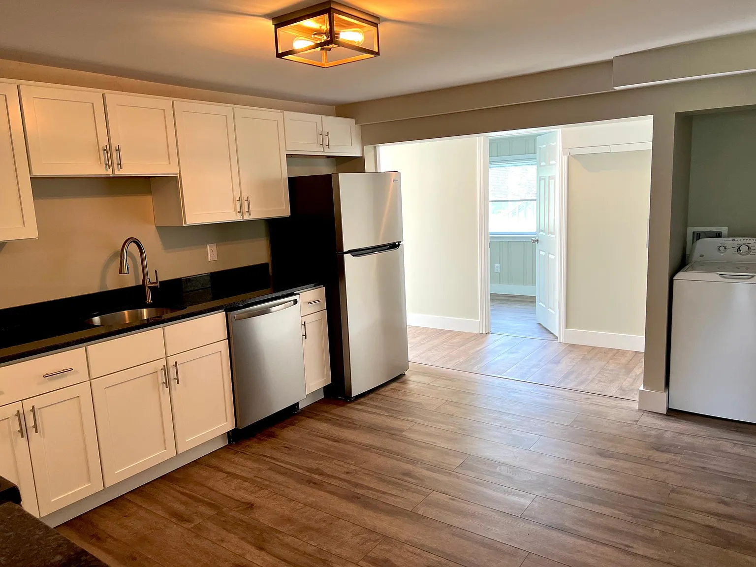 122 S Silver Ln — Photo 3