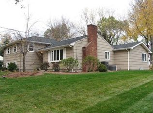 3 Briarcliff Rd, Morris Plains, NJ 07950