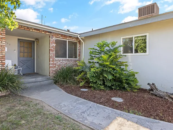 552 Mountain Circle, Lindsay, CA 93247