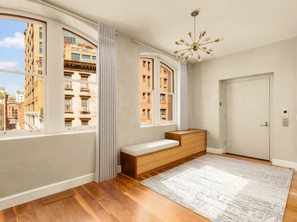 60 Beach Street image 10 of 11