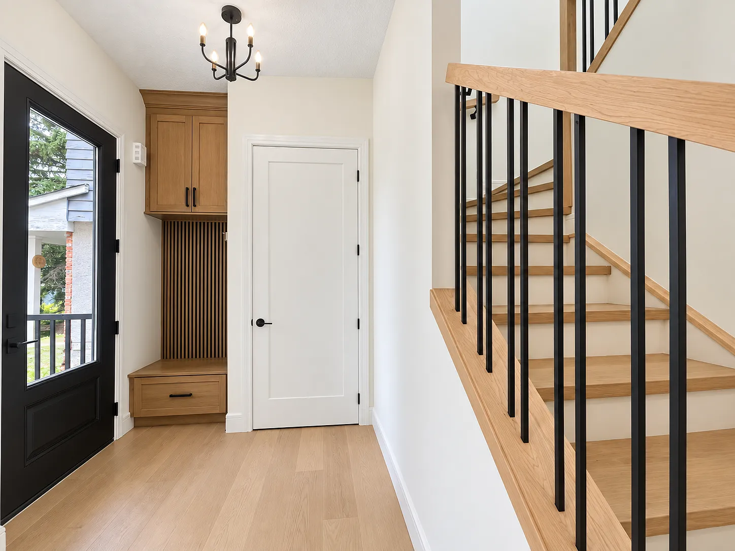 4 bed, 3.5 bath, 1750 sqft, $4,500 — Photo 2