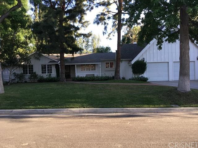 1st image of 20412 Lander Dr
