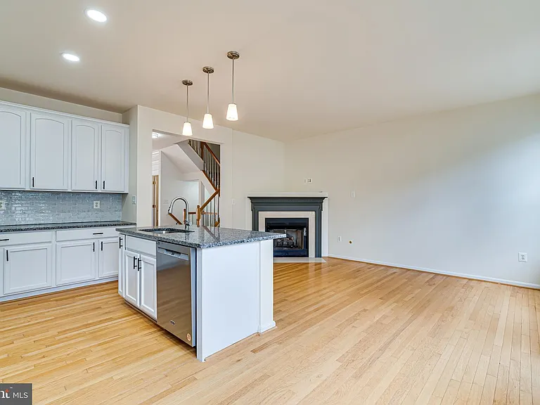 4147 Presgraves Ct — Photo 15