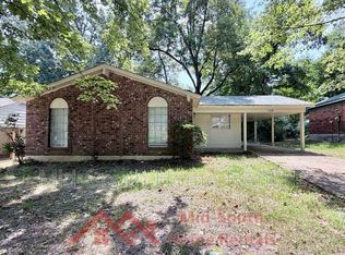 729 Blackstone Ln, Memphis, TN 38127