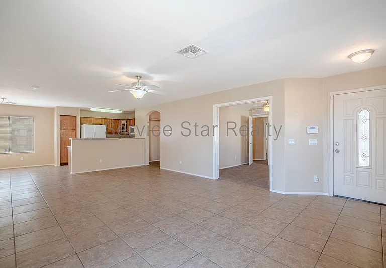 23985 W Pecan Rd — Photo 10