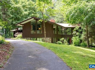 7 Vincennes Ct, Charlottesville, VA
