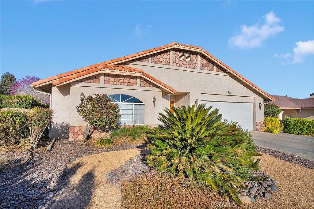 12920 Rain Shadow Rd, Victorville, CA 92395 | Zillow