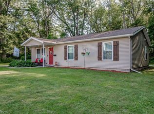 849 Day St, Conneaut, OH 44030