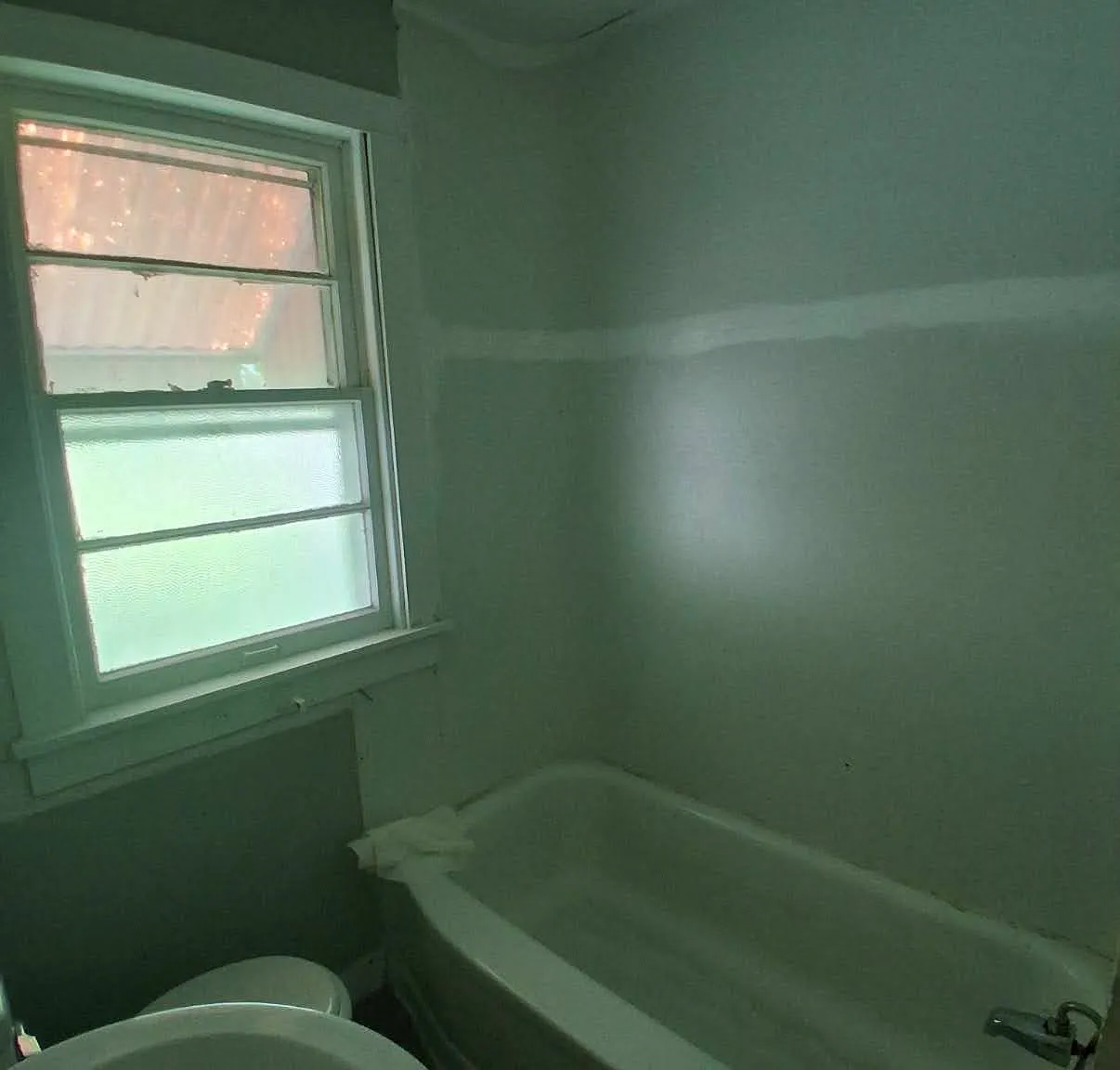 2 bed, 672 sqft, $950 — Photo 3