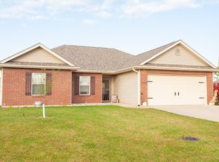 4803 Aspen Ridge Dr, Columbia, MO 65202