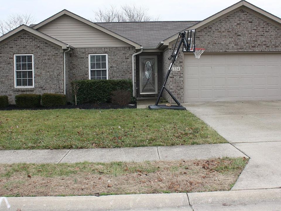 1st image of 224 Palm Hills Dr