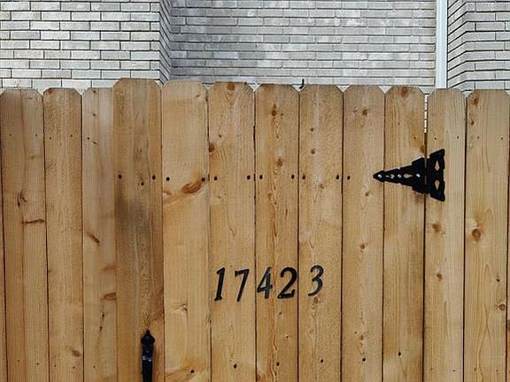 2nd image of 17423 Red Oak Dr #7423