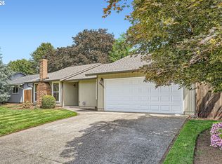 14905 SE Stevenson Dr, Vancouver, WA 98683