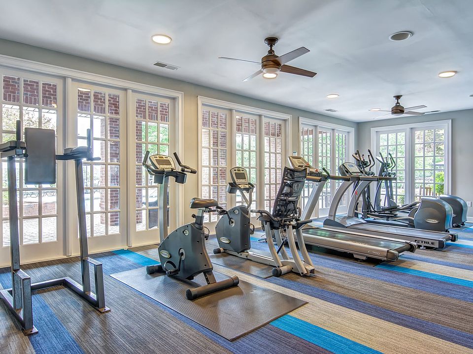 Gym & Fitness Center