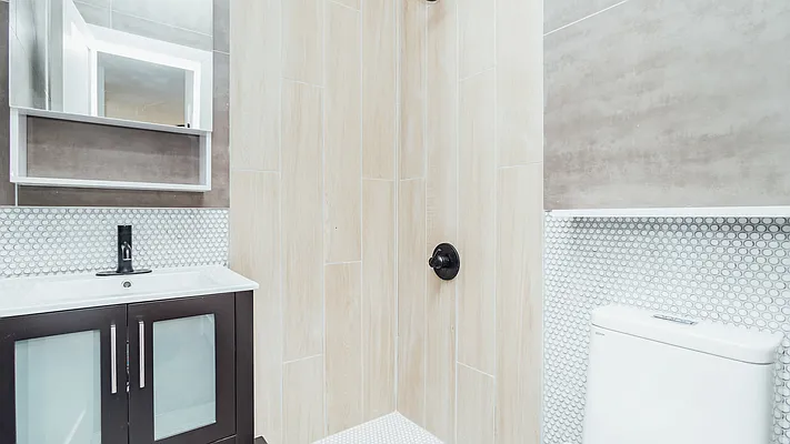 Rented by Nooklyn NYC LLC | media 29