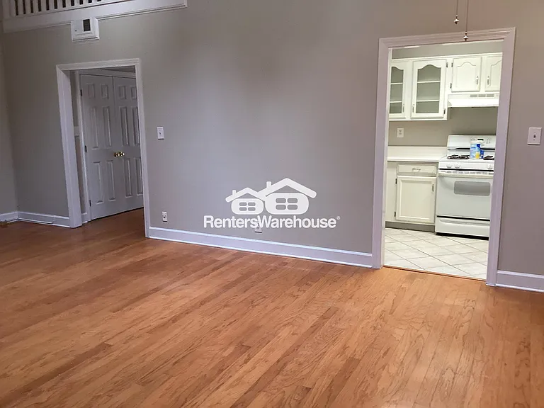 7908 Briar Villa Pl — Photo 7