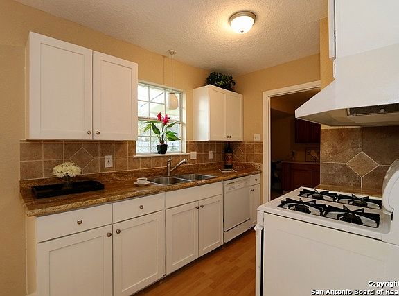 5th image of 12505 Northledge Dr