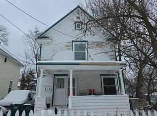 134 Woodlawn Ave, Lansing, MI 48910