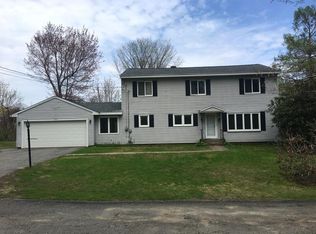 160 Bentley Rd, Barre, MA 01005