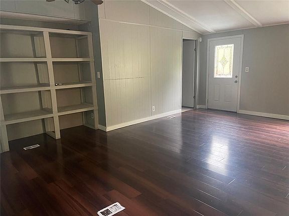 5th image of 1650 Mountain Valley Cir