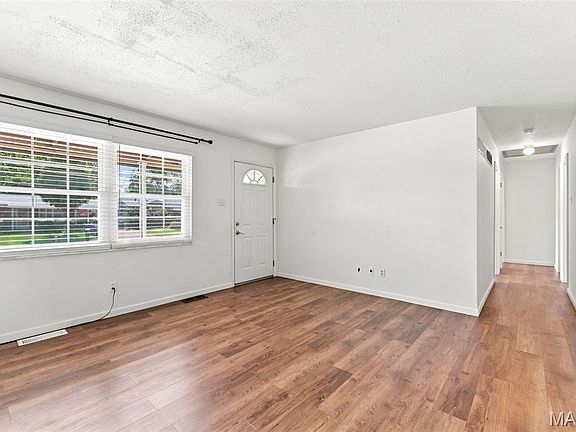 5th image of 2263 McKelvey Rd