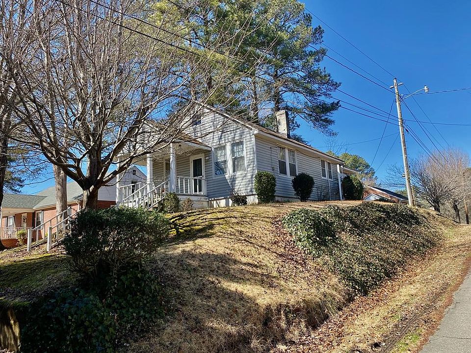 1st image of 400 Rose Hill Ave