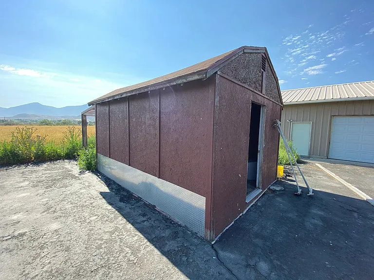 1235 S 1950 W — Photo 5