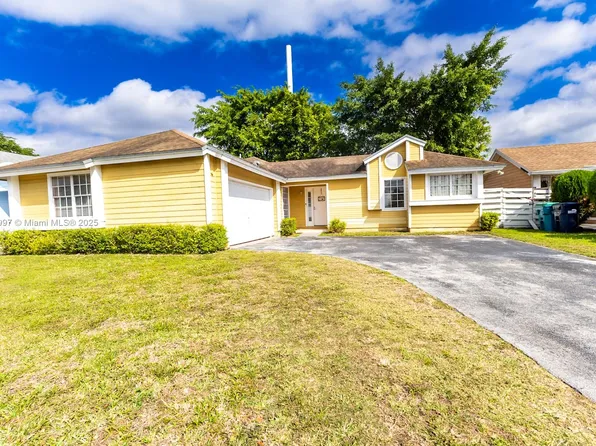 14155 SW 100th Ter, Miami, FL 33186