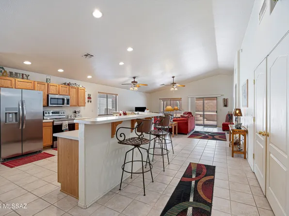 2862 W Starina Pl, Tucson, AZ 85741