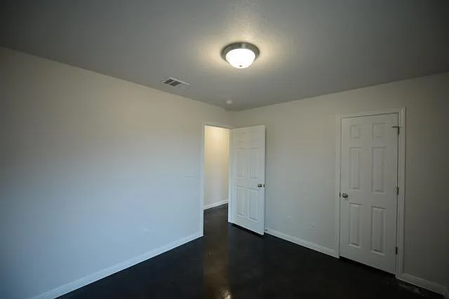 4507 Skyflower Ln — Photo 12