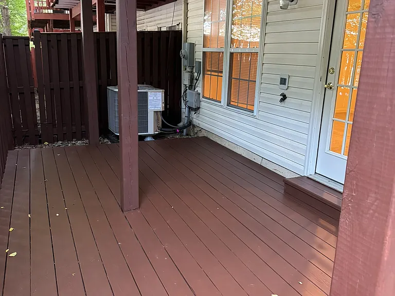 2743 Manhattan Pl — Photo 18