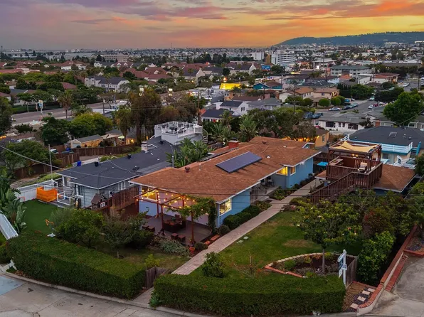 3115 Russell St, San Diego, CA 92106