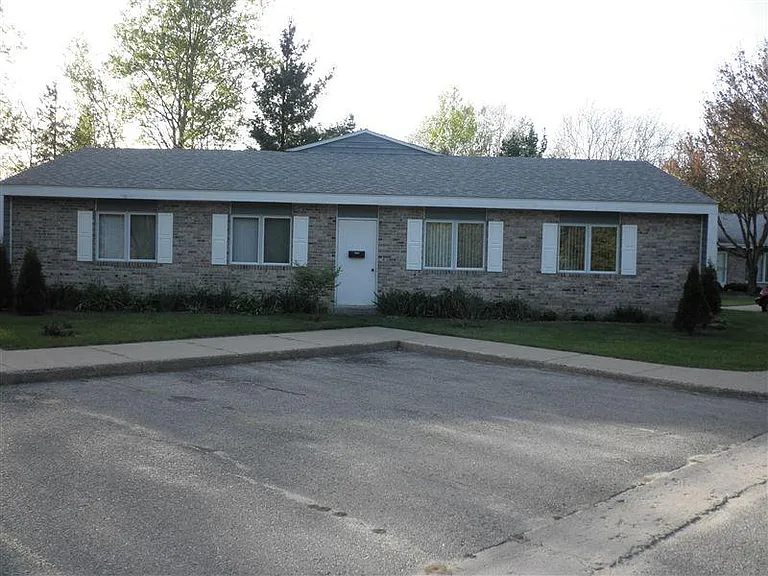 Windmere Pines Apartments — Photo 17