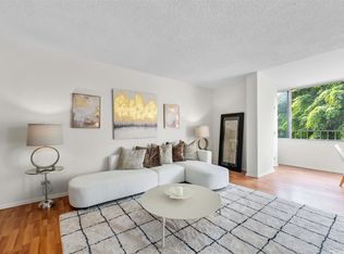 Barclay, Honolulu, HI 96822