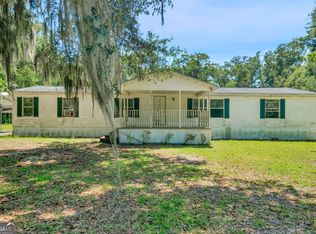 131 Live Oak Dr, Guyton, GA 31312