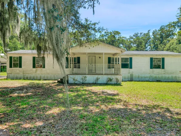 131 Live Oak Dr, Guyton, GA 31312