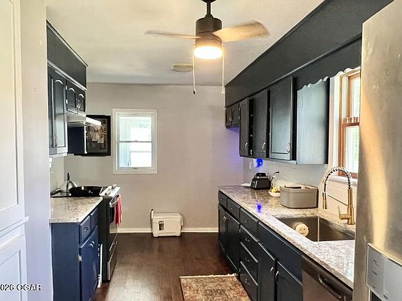 4th image of 1730 Annie Baxter Ave