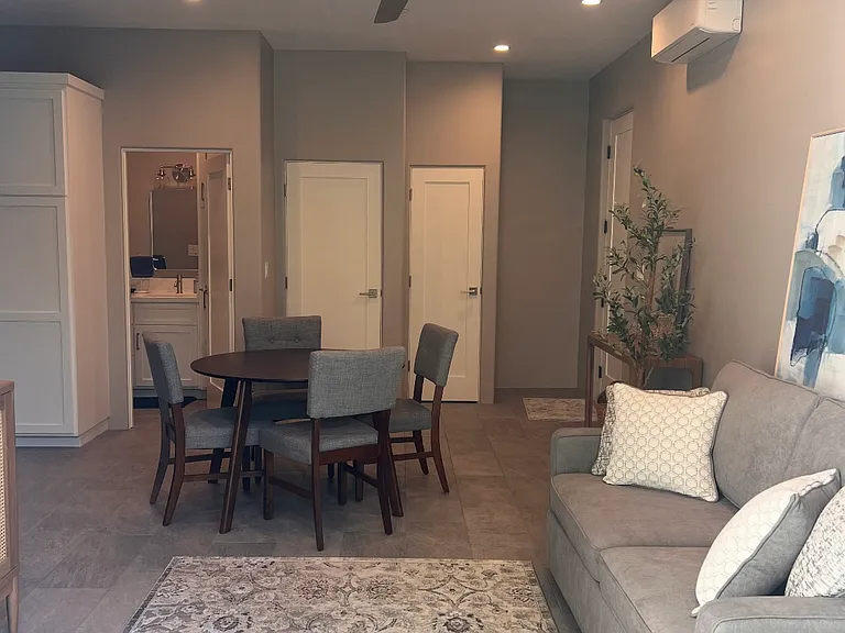 1517 Avenida De Aprisa #1/2 — Photo 8