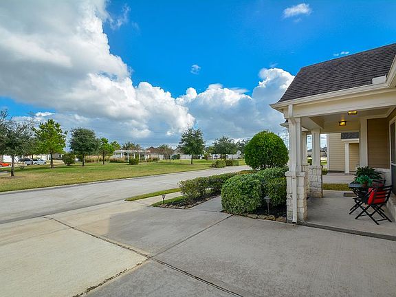 4th image of 7030 Alcott Manor Ln