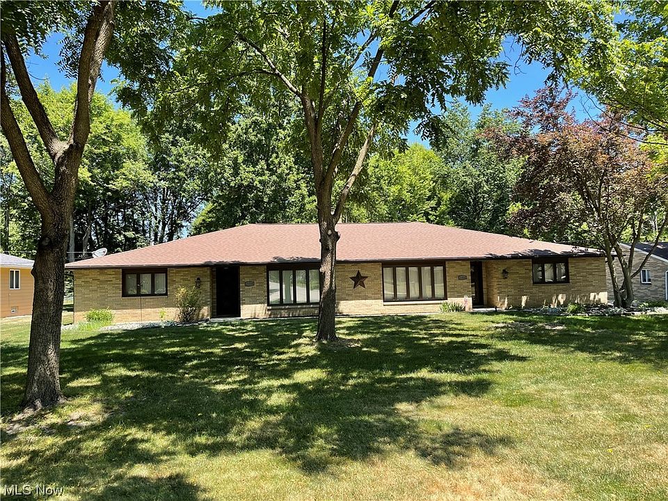 21224 Albion Rd, Strongsville, OH 44136 Zillow