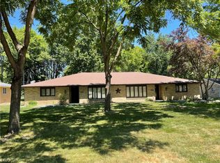 21224 Albion Rd, Strongsville, OH 44149