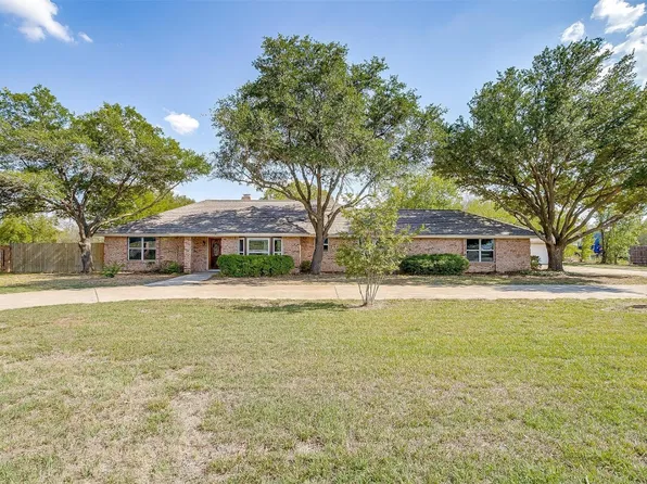 11409 Smallwood Dr, Burleson, TX 76028
