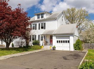 24 Russell St, Norwalk, CT 06855