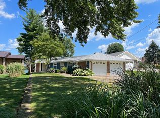 245 Lakeshore Dr, Battle Creek, MI 49015