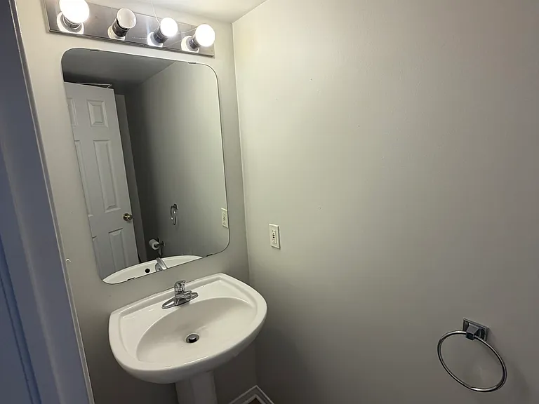 5 Marabrooke St — Photo 9