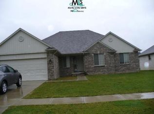 20513 Gloria, Macomb, MI 48042