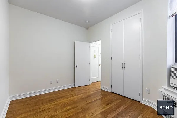 Rented by Bond New York | media 15