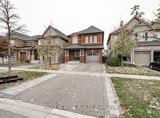2387 Kentucky Derby Way, Oshawa, ON L1L 0H3