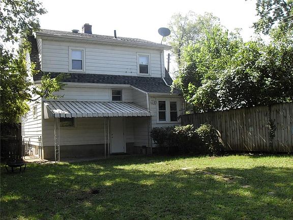 3rd image of 15 E Shadyside Dr